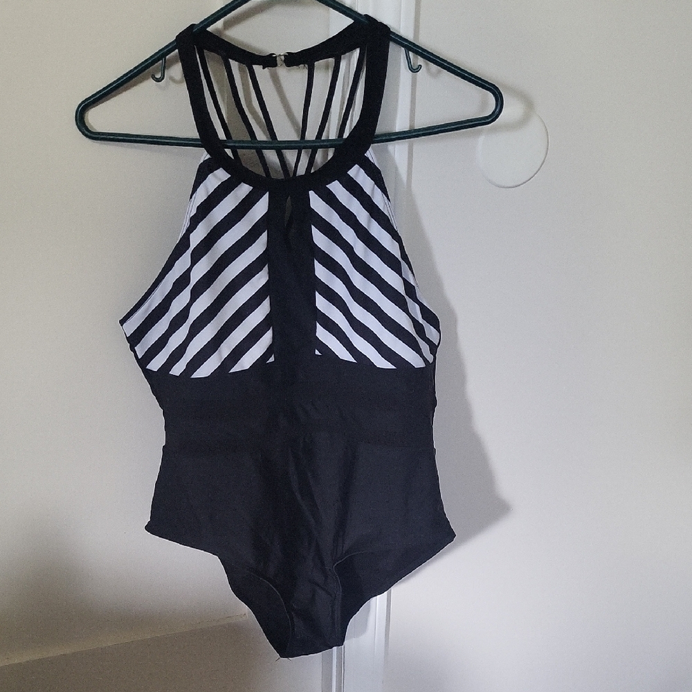 SHEIN Monochrome Striped Swimsuit